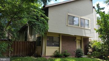 featured image of 10699 Spring Oak Ct