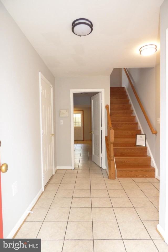552 Sparkleberry Ter Ne - Photo 4 of 43