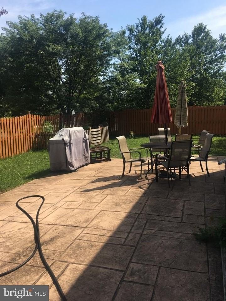 603 Bluff Ct Ne - Photo 3 of 23