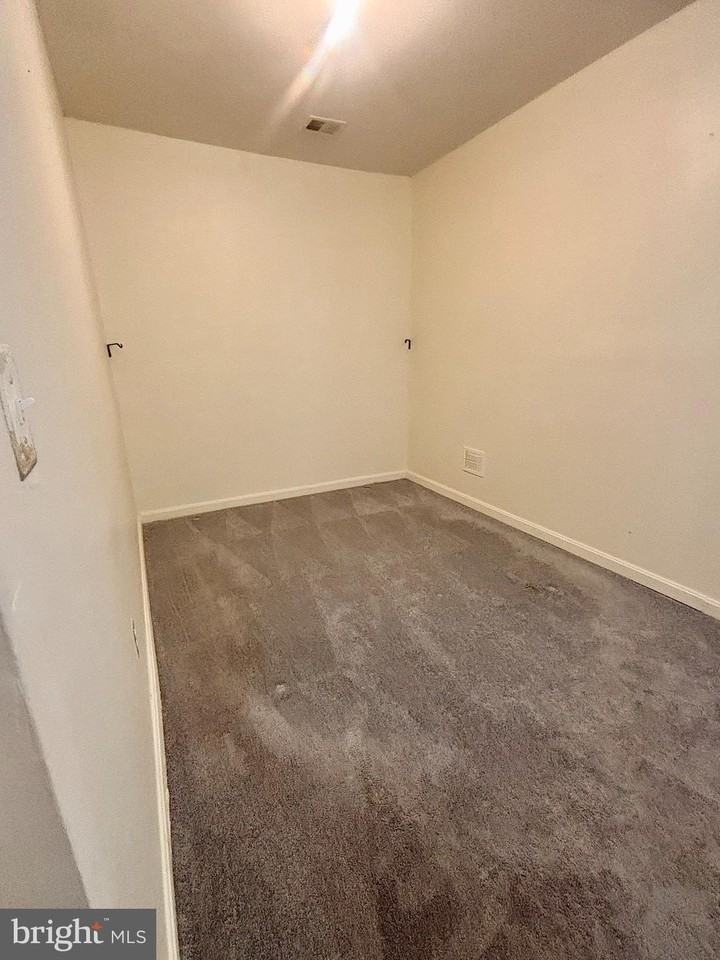 9219 Alvyn Lake Cir - Photo 4 of 9