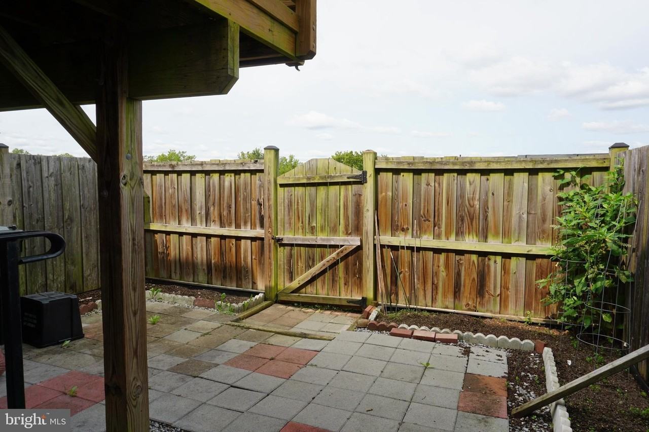 9219 Alvyn Lake Cir - Photo 7 of 9
