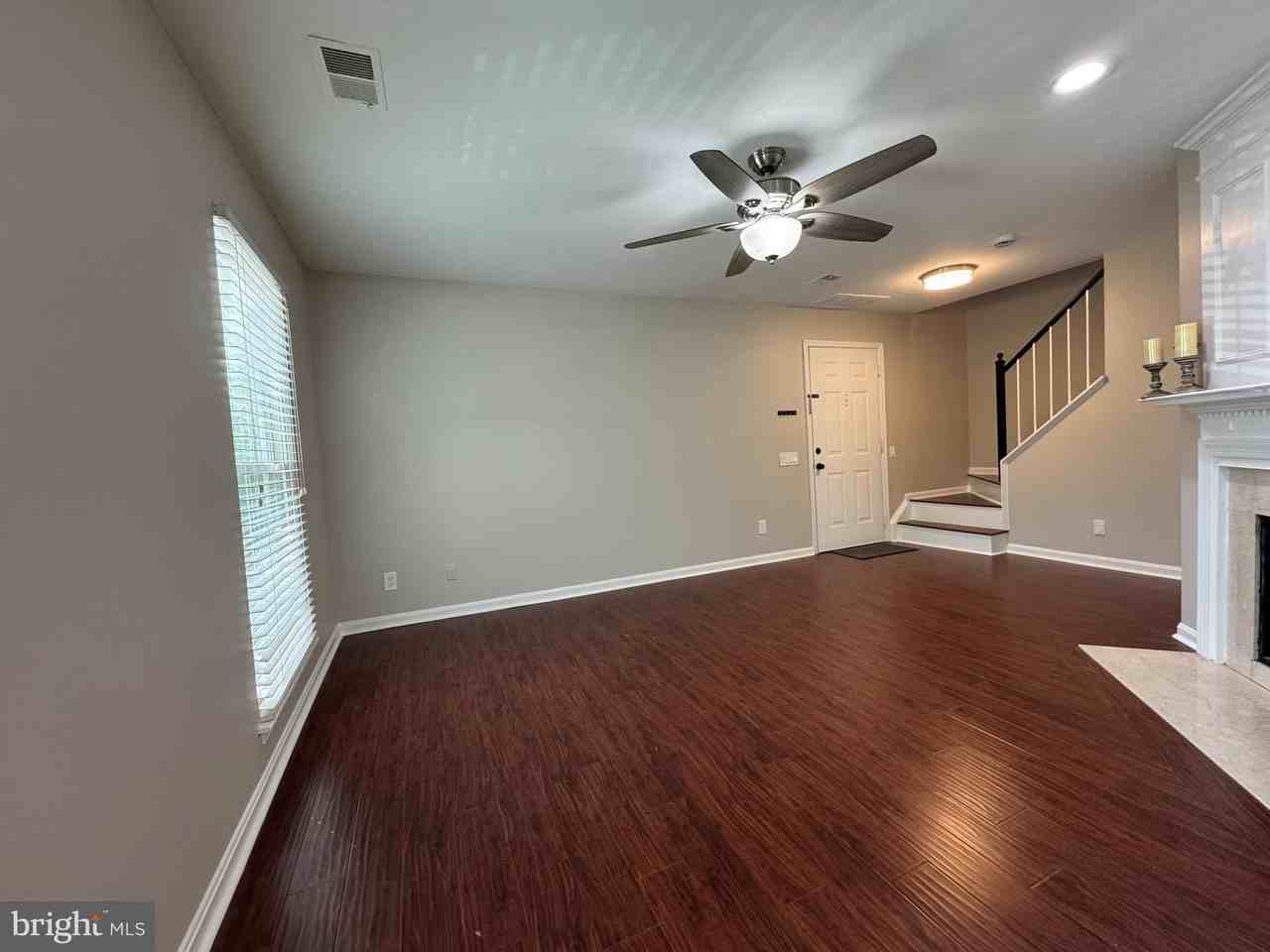 8141 Bayonet Way #204 - Photo 7 of 23