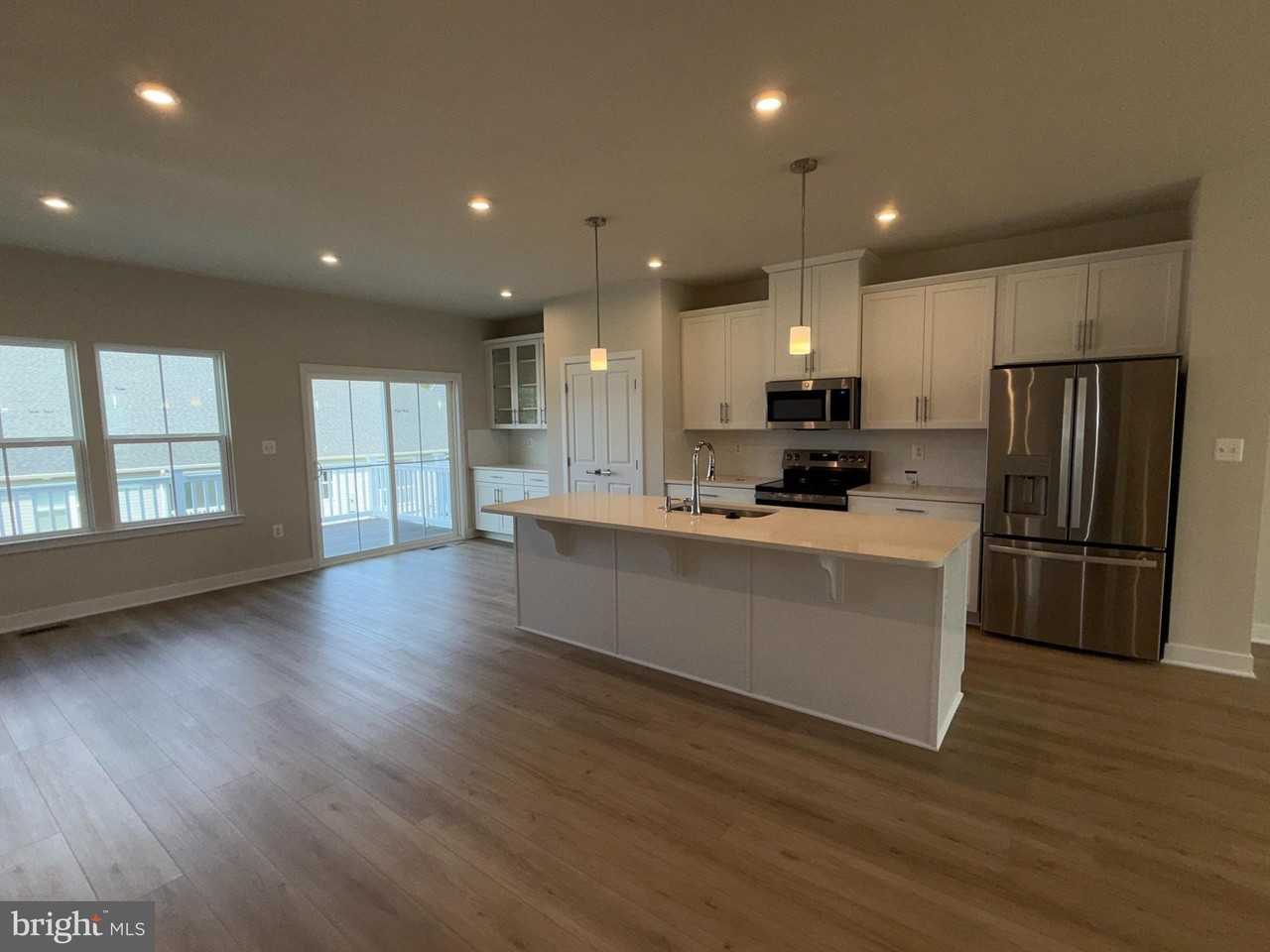9193 Edenderry Dr - Photo 6 of 14