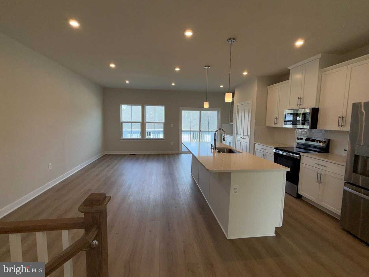 9193 Edenderry Dr - Photo 7 of 14