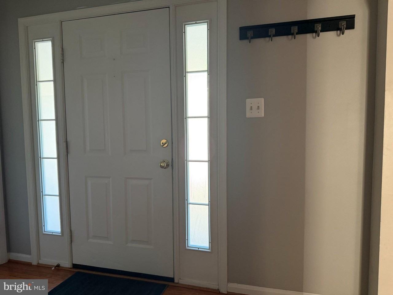 50 Dorothy Ln - Photo 3 of 28