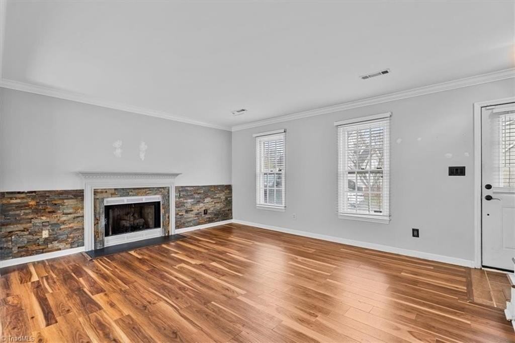 332 Brookside Ct - Photo 6 of 35