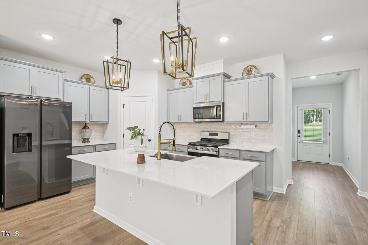 133 Black Cloud Dr - Photo 6 of 50