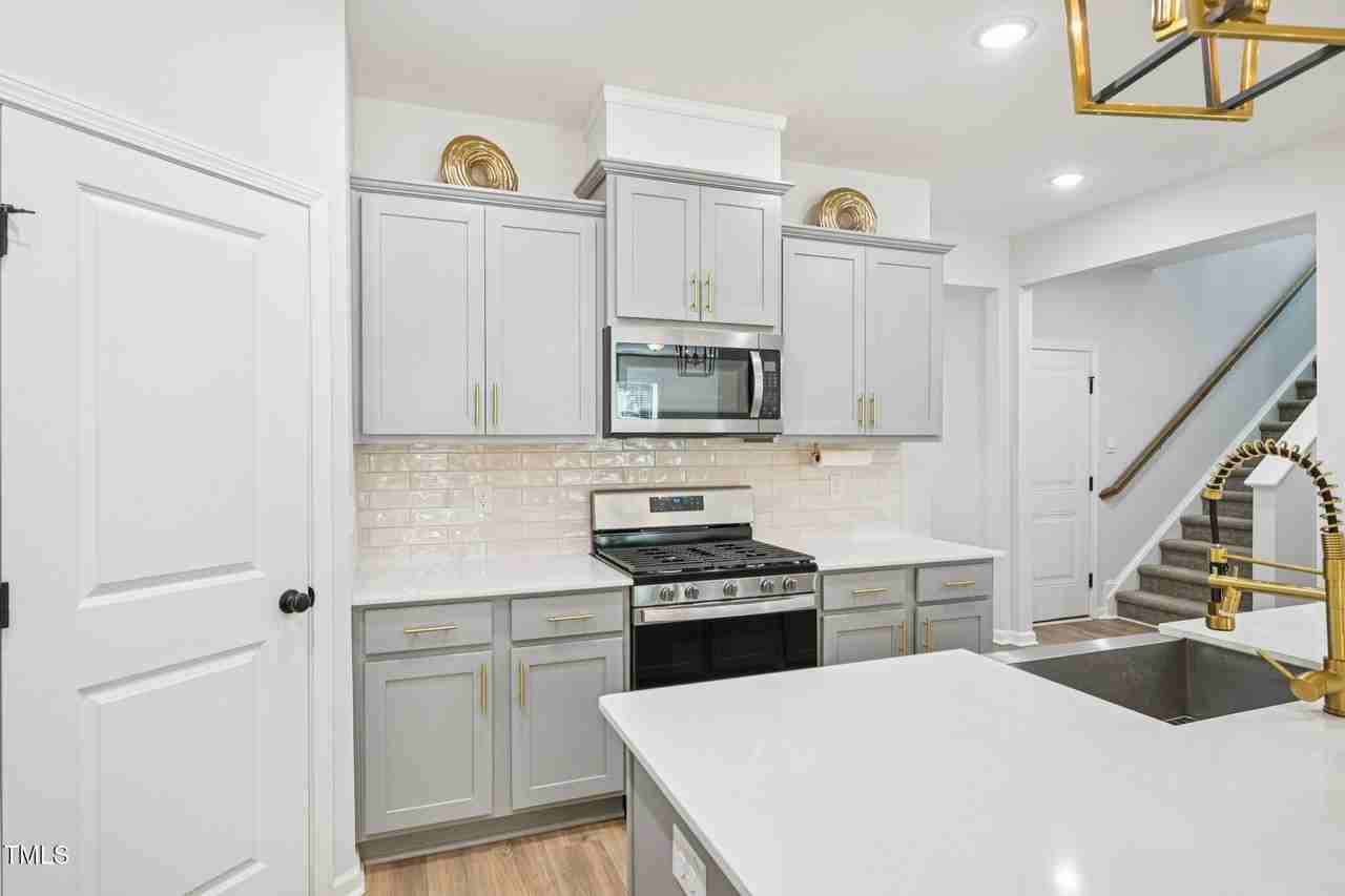 133 Black Cloud Dr - Photo 7 of 50