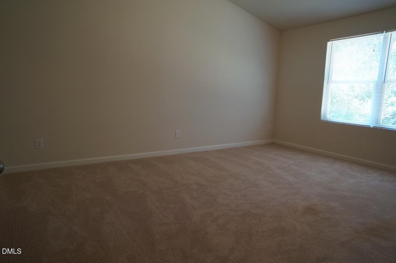 1412 Tamarino Dr - Photo 7 of 14