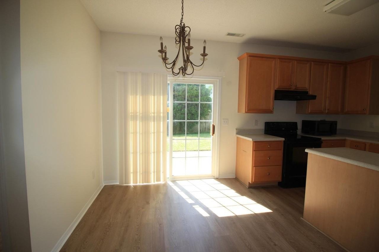 8439 Haines Creek Ln - Photo 6 of 16