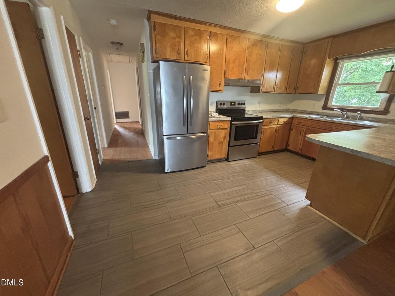 3609 Melrose Dr - Photo 2 of 50
