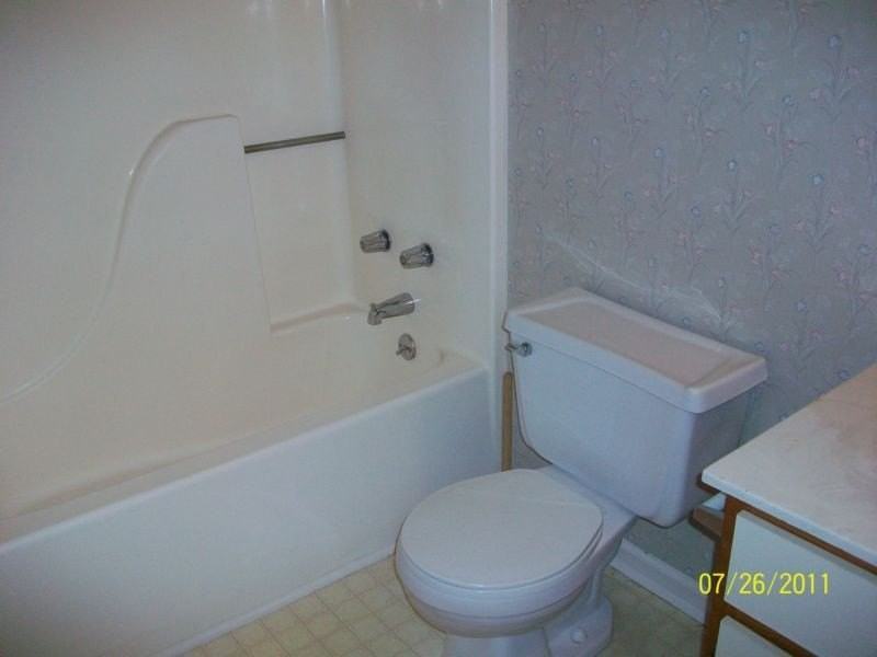 103 Calhoun St #13 - Photo 2 of 6