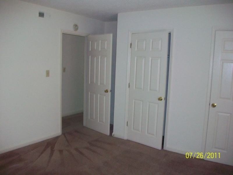 103 Calhoun St #13 - Photo 3 of 6