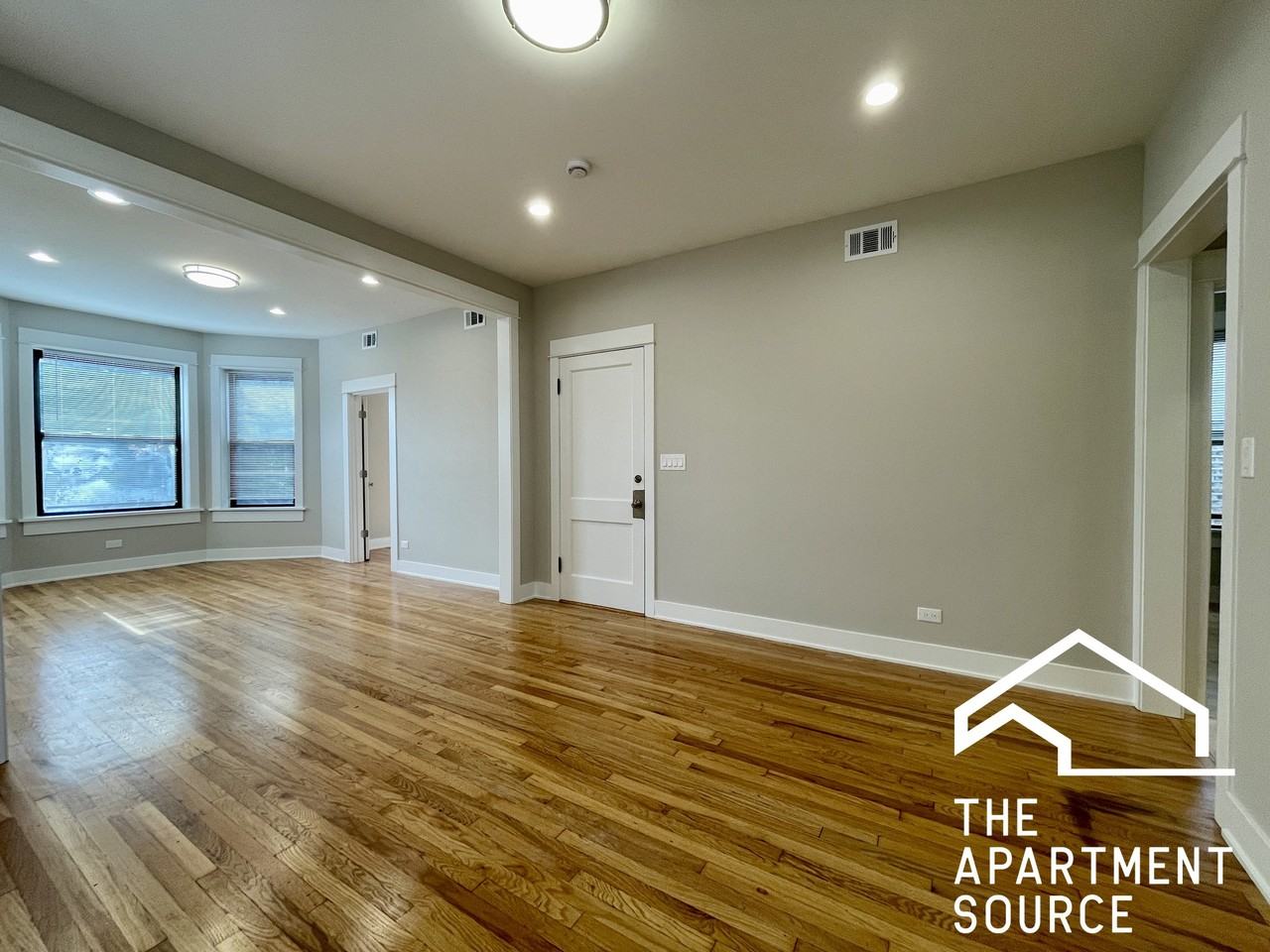 2143 N Keystone Ave #2 - Photo 6 of 25