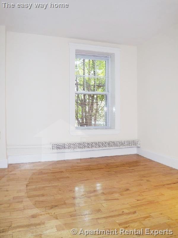 156 Summer St Apt 158 #B3 - Photo 4 of 8