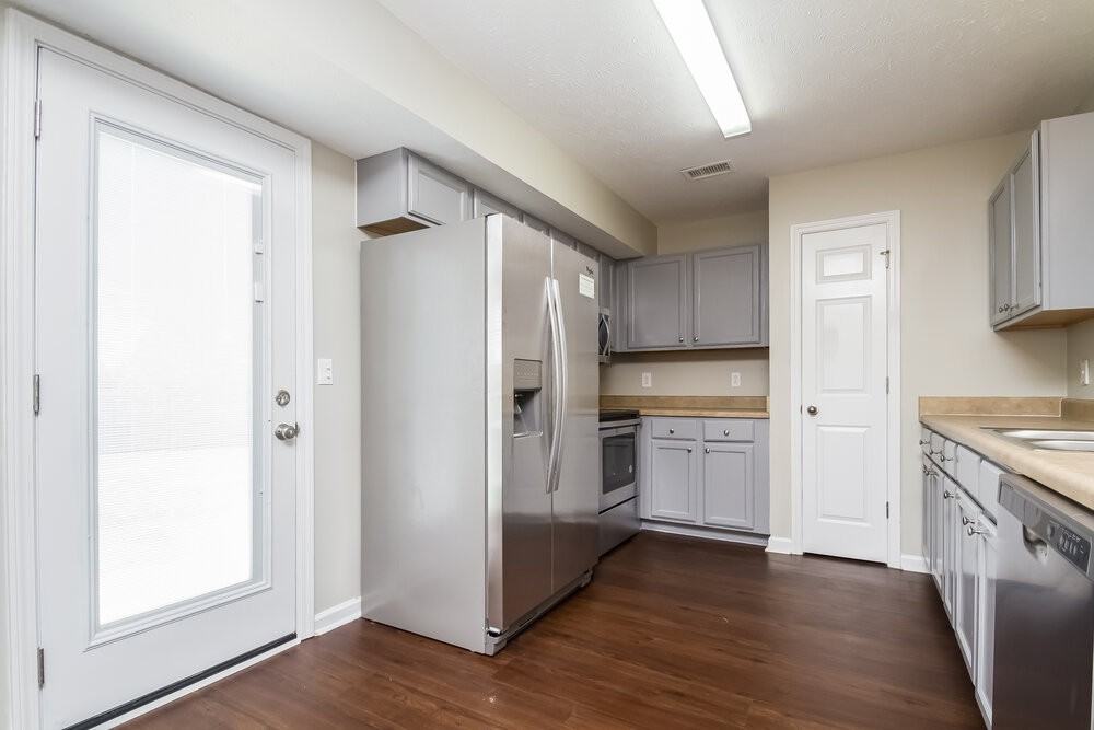 2636 Apostle Ln - Photo 6 of 15