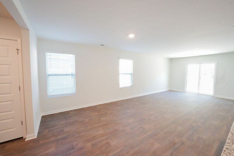 432 Coconut Dr - Photo 7 of 49