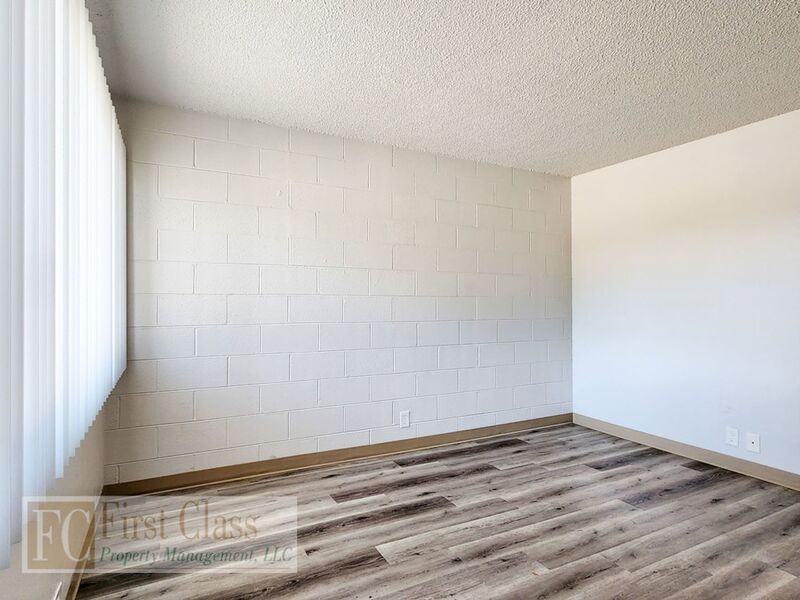 4555 Sw Erickson Ave #108 - Photo 4 of 14