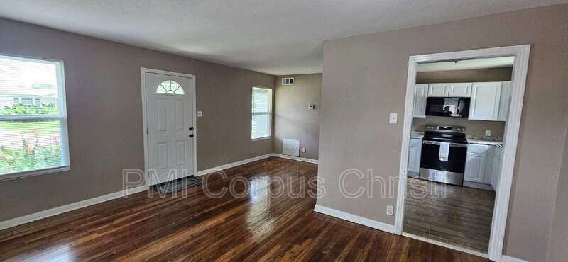 638 Sharon Dr - Photo 4 of 21