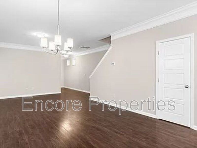 1228 Brown Velvet Ln - Photo 5 of 20