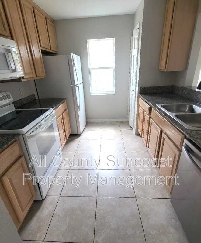 3874 Mariner Dr - Photo 2 of 12