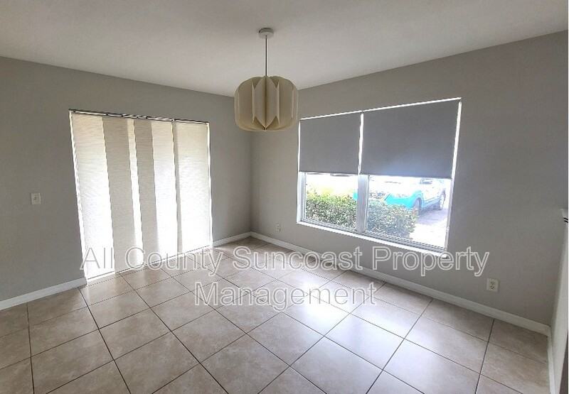3874 Mariner Dr - Photo 7 of 12
