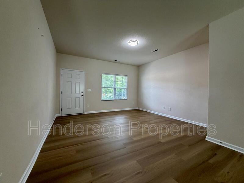 3122 Riley Ave - Photo 3 of 25