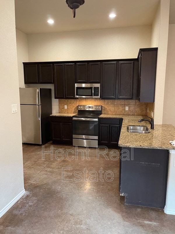 217 Kaspar Way - Photo 6 of 18