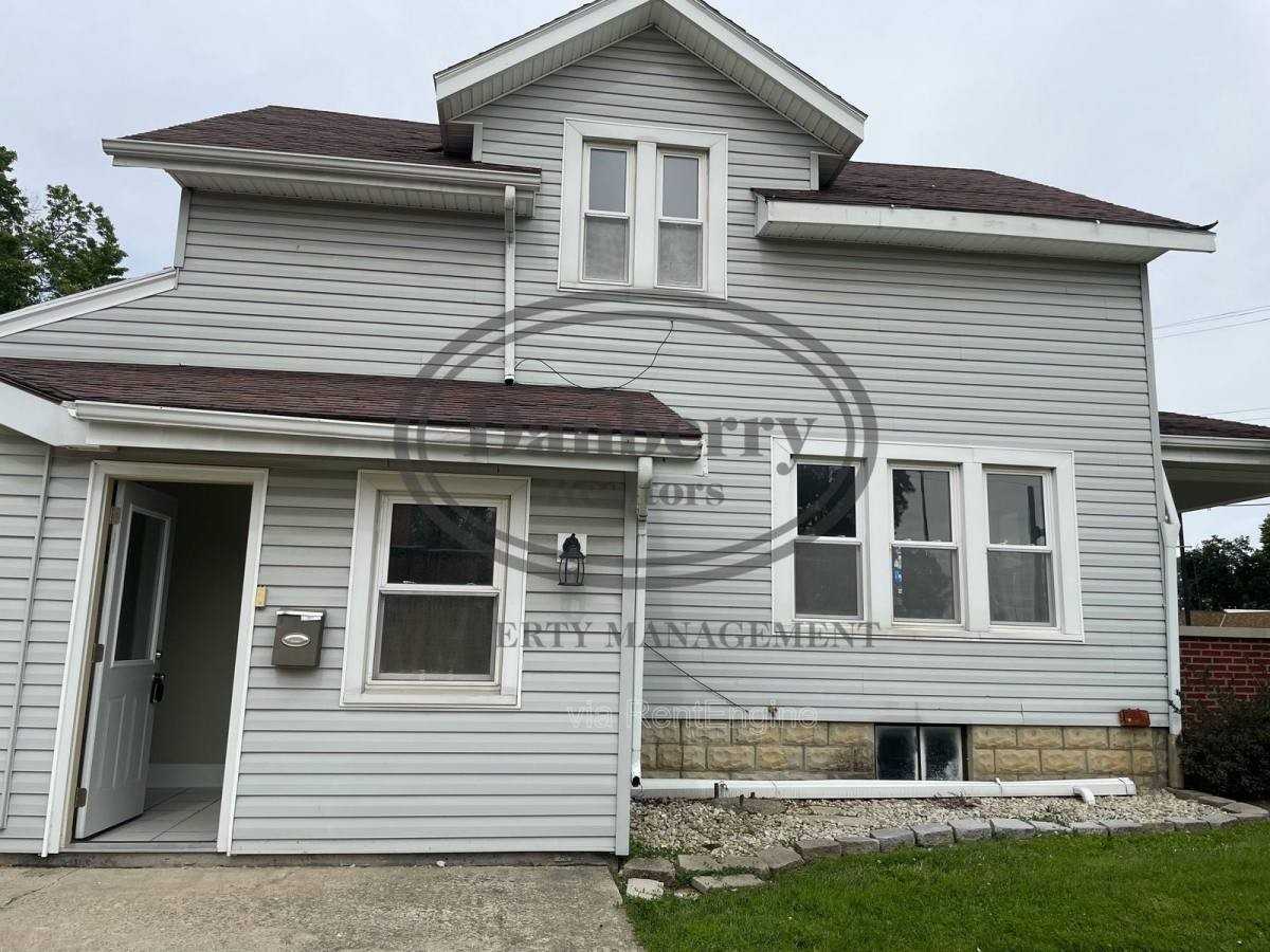 931 Tiffin Ave - Photo 2 of 10