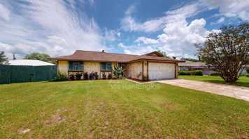 featured image of 111 Lobelia Rd