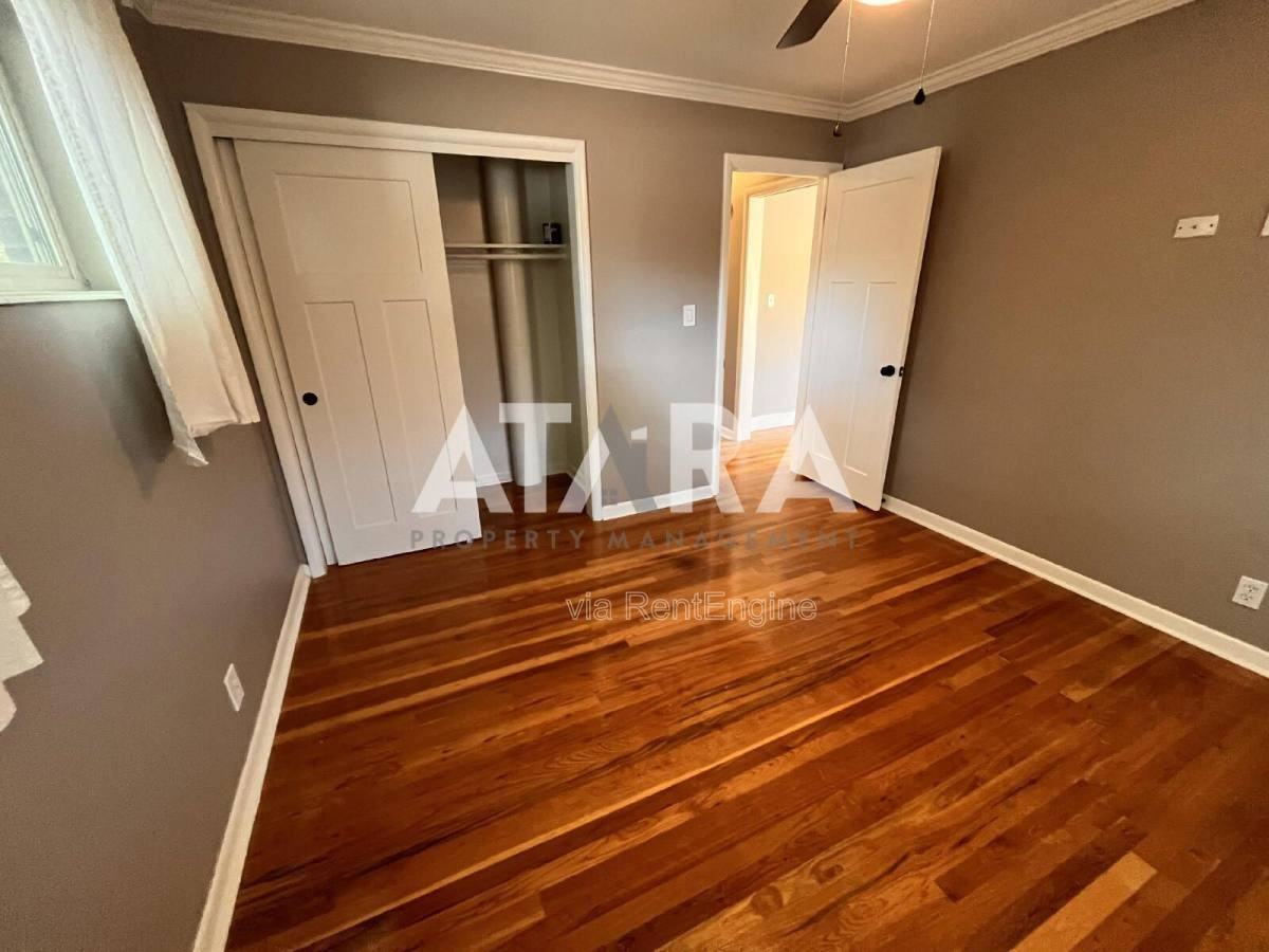 8696 S 1645 E - Photo 7 of 8