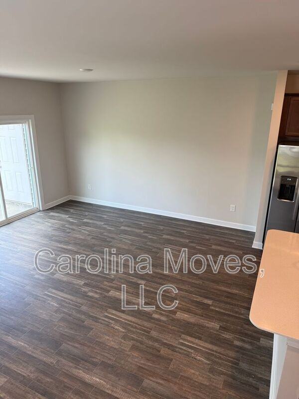 206 Telford Dr - Photo 6 of 25