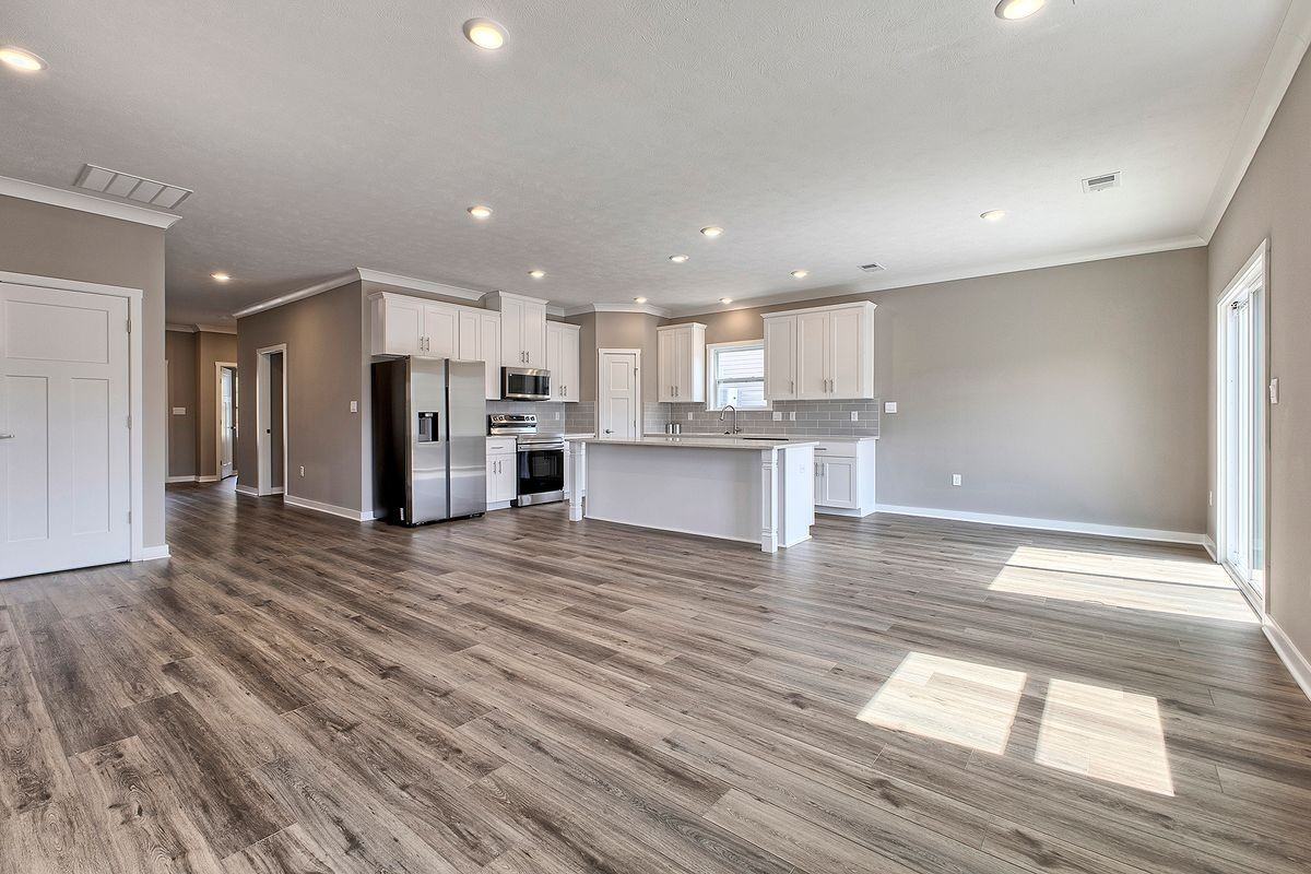 287 Olivia Dr - Photo 2 of 19