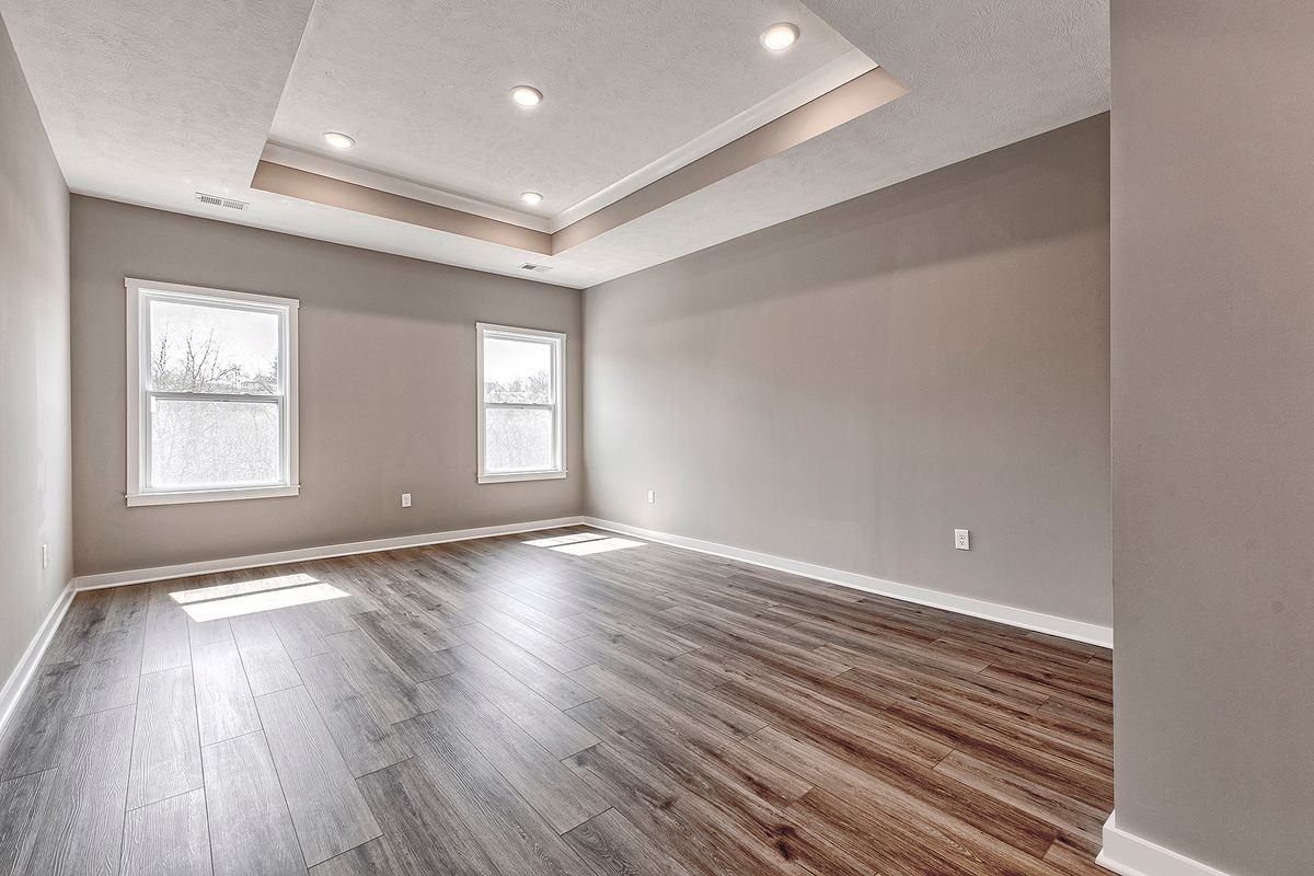 287 Olivia Dr - Photo 4 of 19