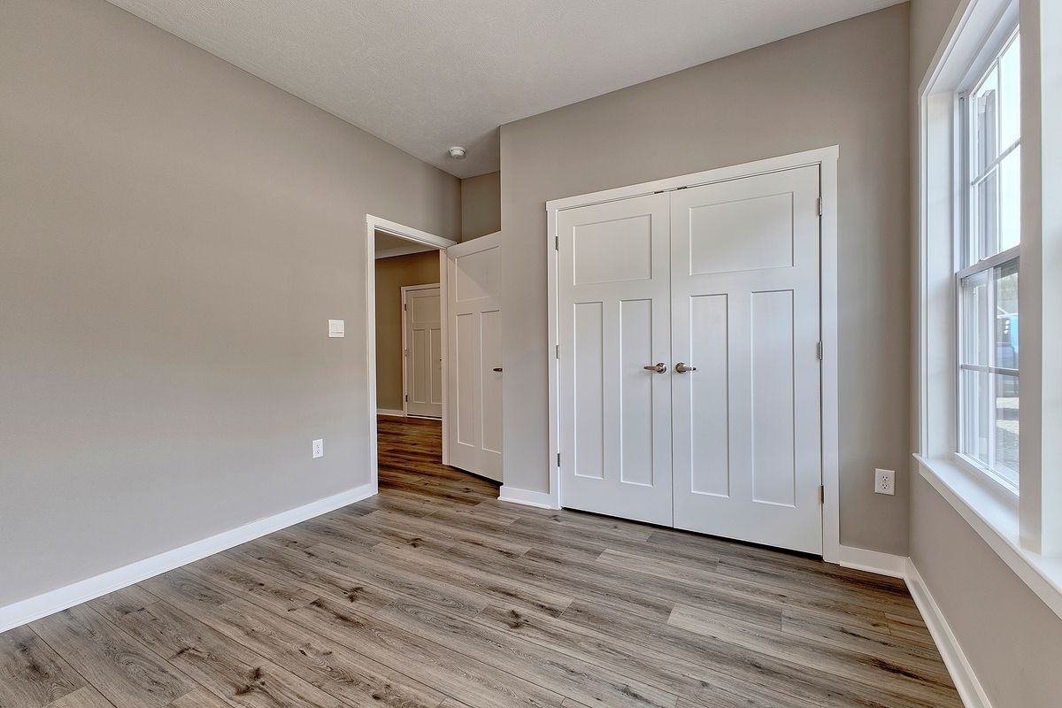 287 Olivia Dr - Photo 6 of 19