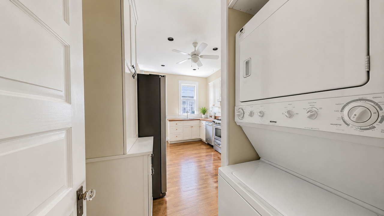 1826 Ingleside Ter Nw #F3-1 - Photo 5 of 11