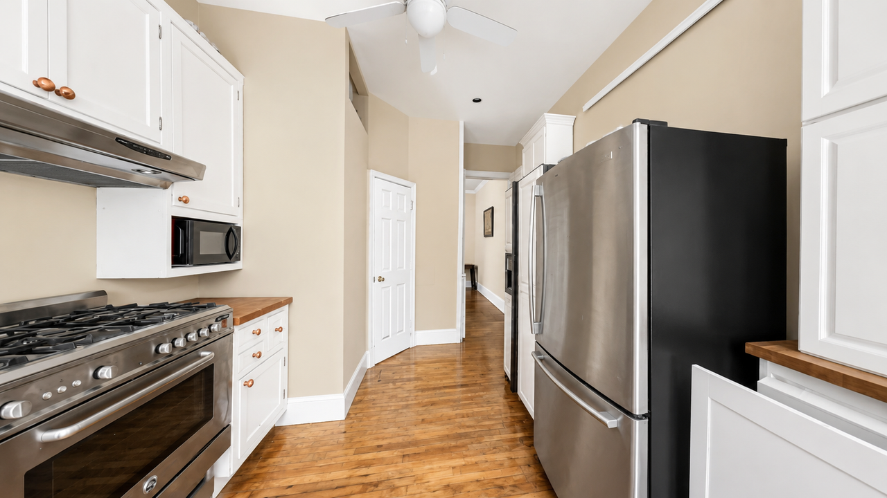 1826 Ingleside Ter Nw #F3-1 - Photo 6 of 11
