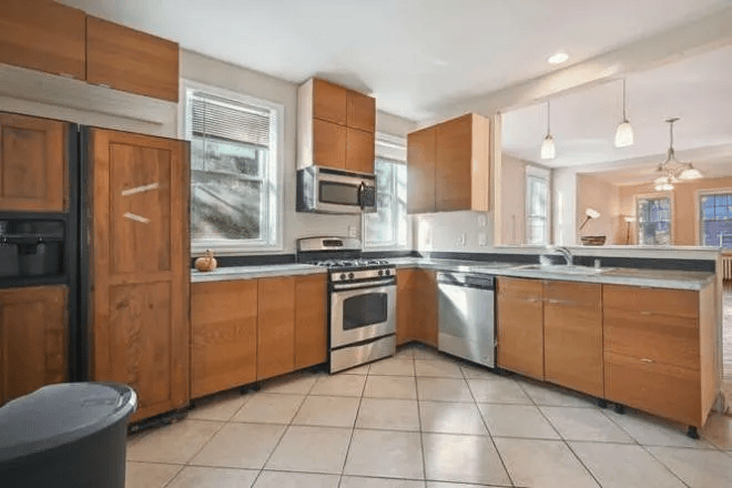 4003 8th St Nw #F1-2 - Photo 4 of 6