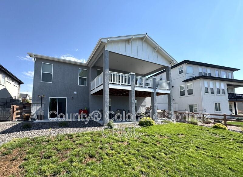 5755 Marlee Dr - Photo 2 of 33