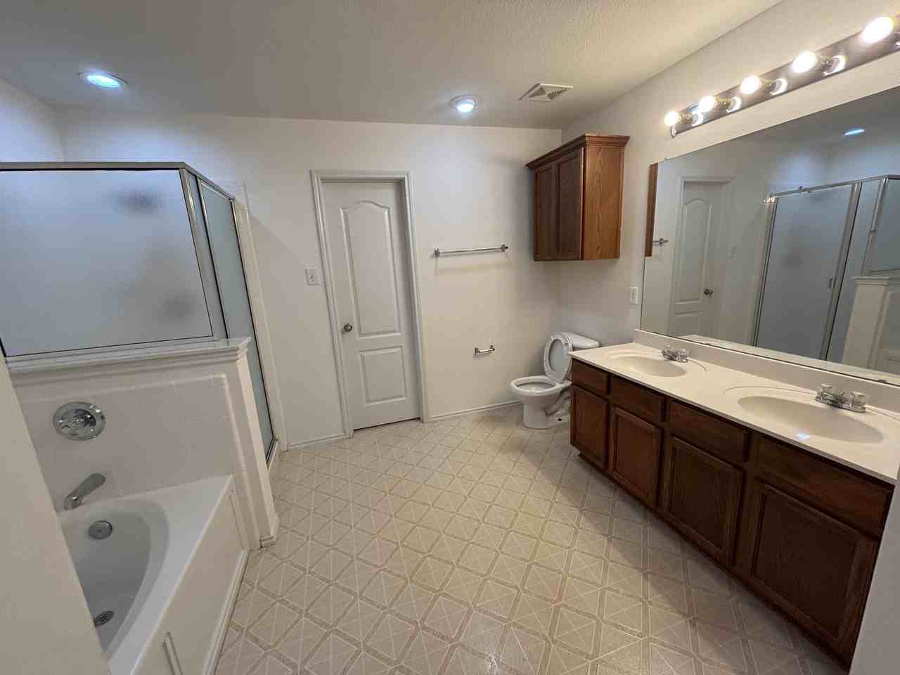 1327 Falcon Holw #NA - Photo 3 of 17
