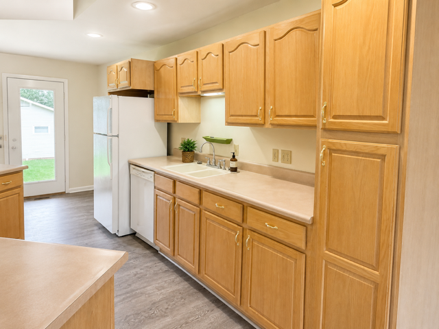 410 Donna Ln #410 - Photo 3 of 11