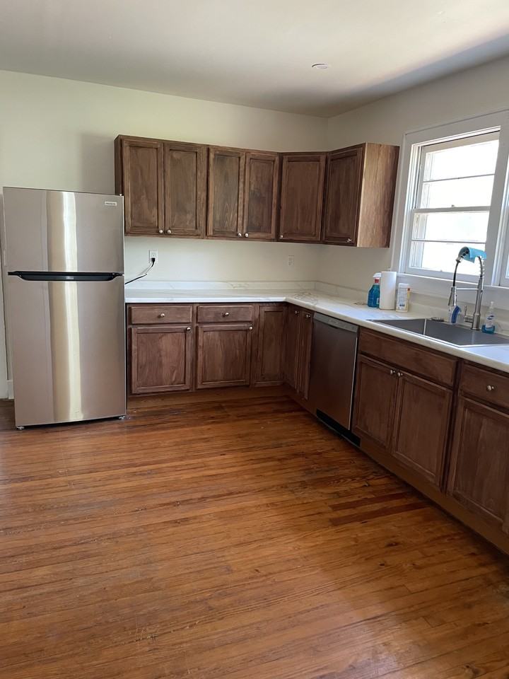 298 Werts St #NA - Photo 5 of 15