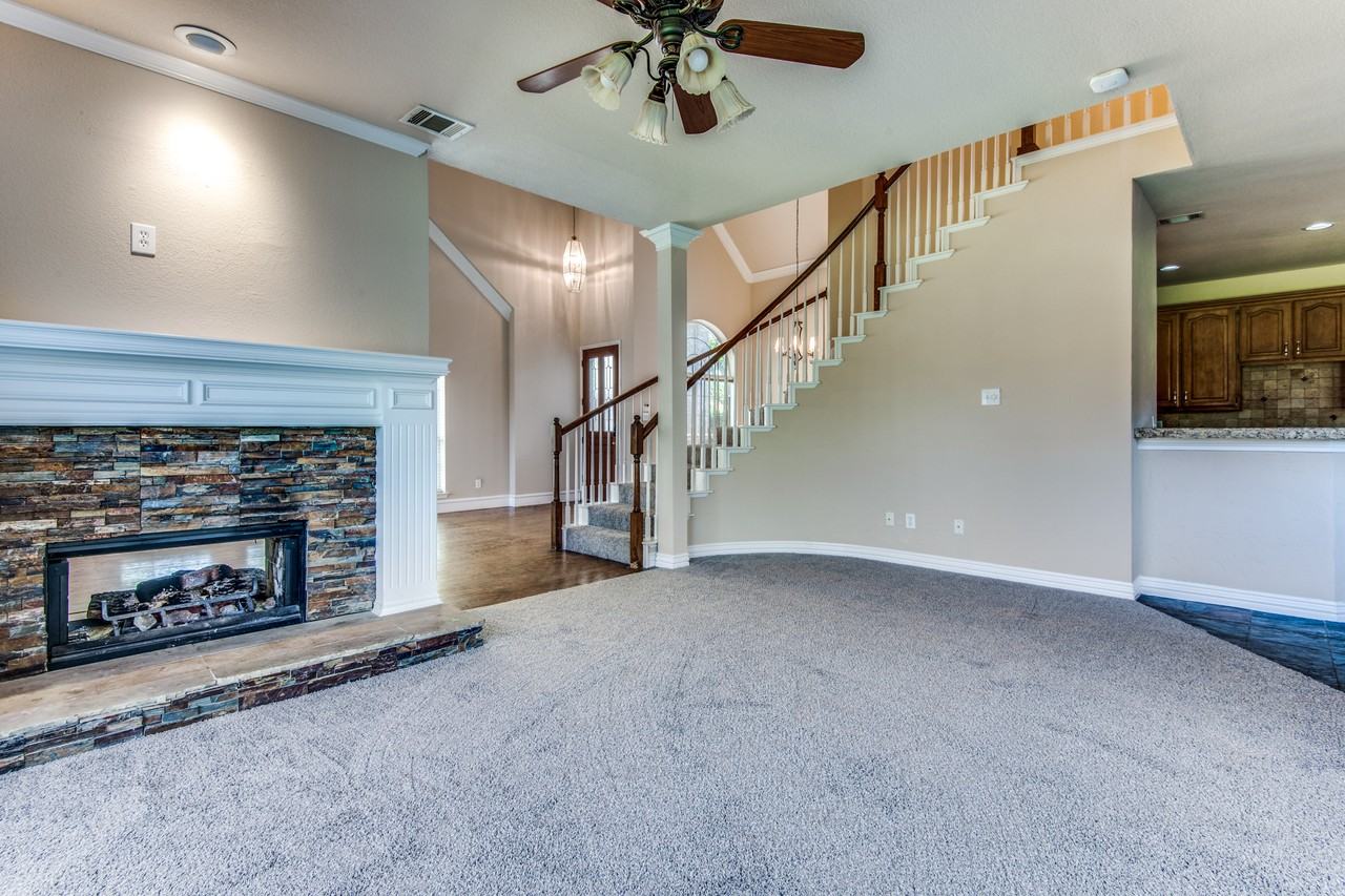 400 Breakers Point Ct #NA - Photo 5 of 12
