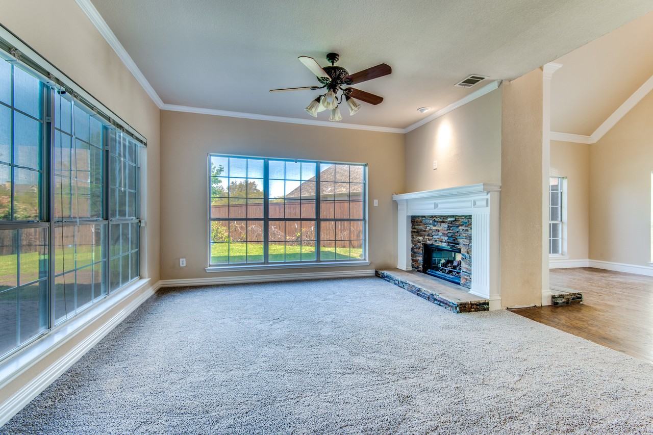 400 Breakers Point Ct #NA - Photo 6 of 12