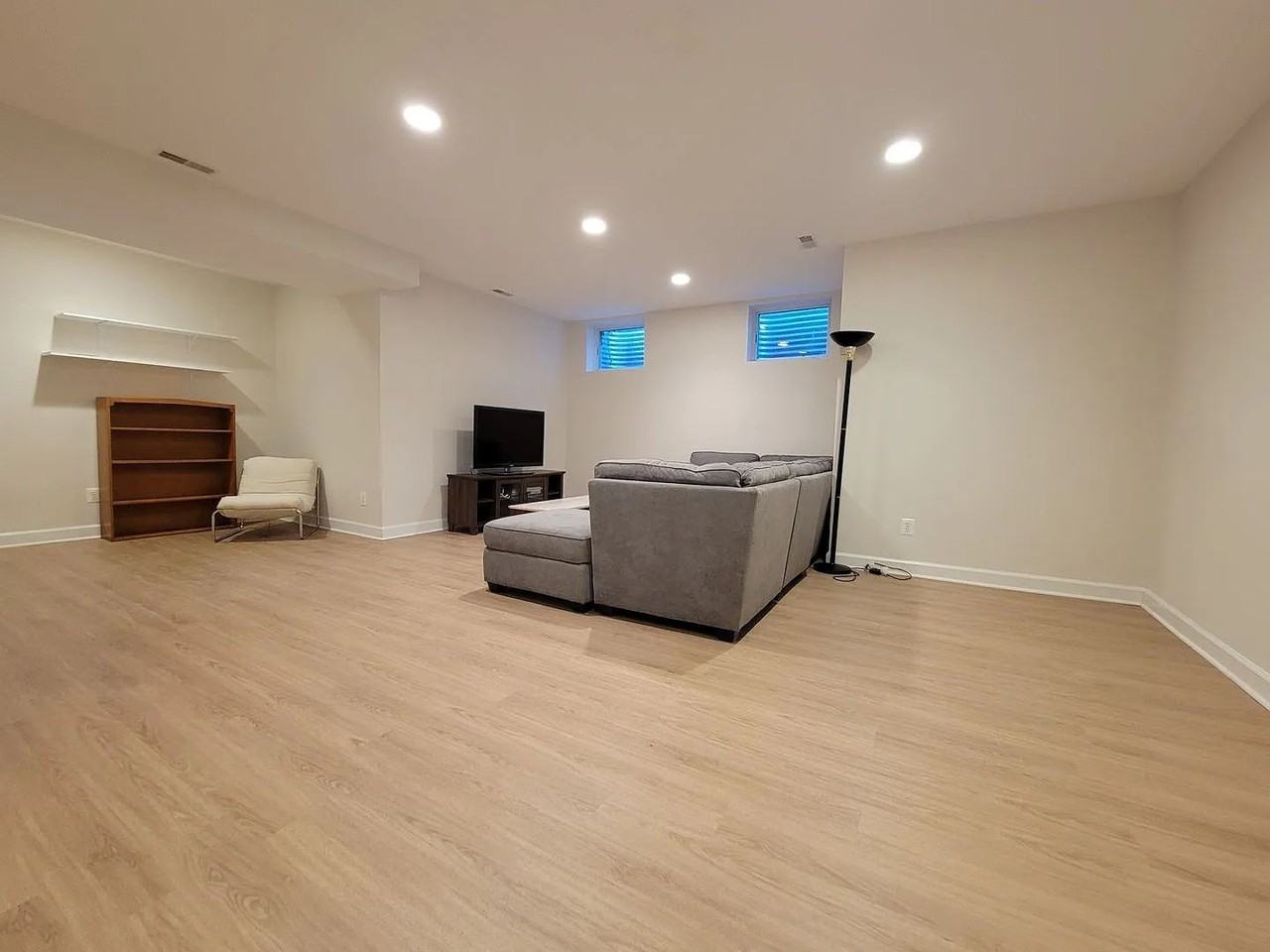 1418 44th St Nw ##Nw - Photo 6 of 16