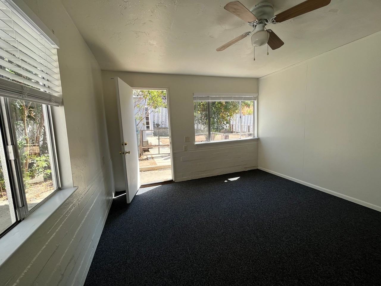 4154 Vista Grande Dr - Photo 4 of 34