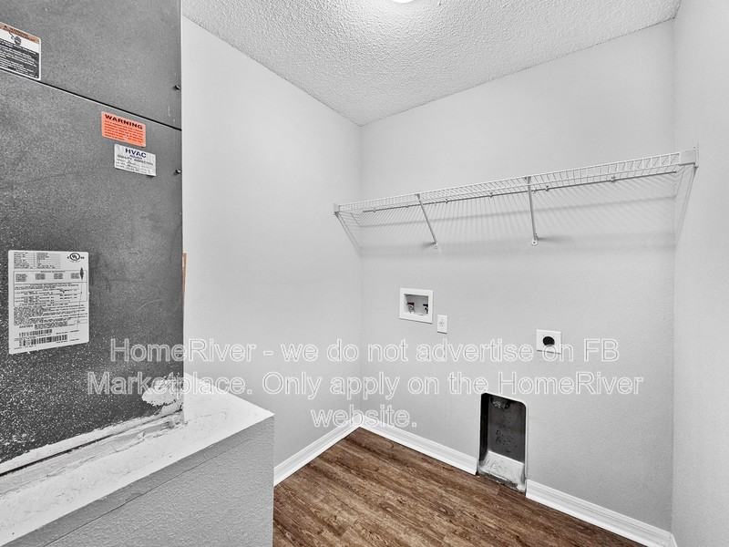 636 Sunway Ln - Photo 6 of 21