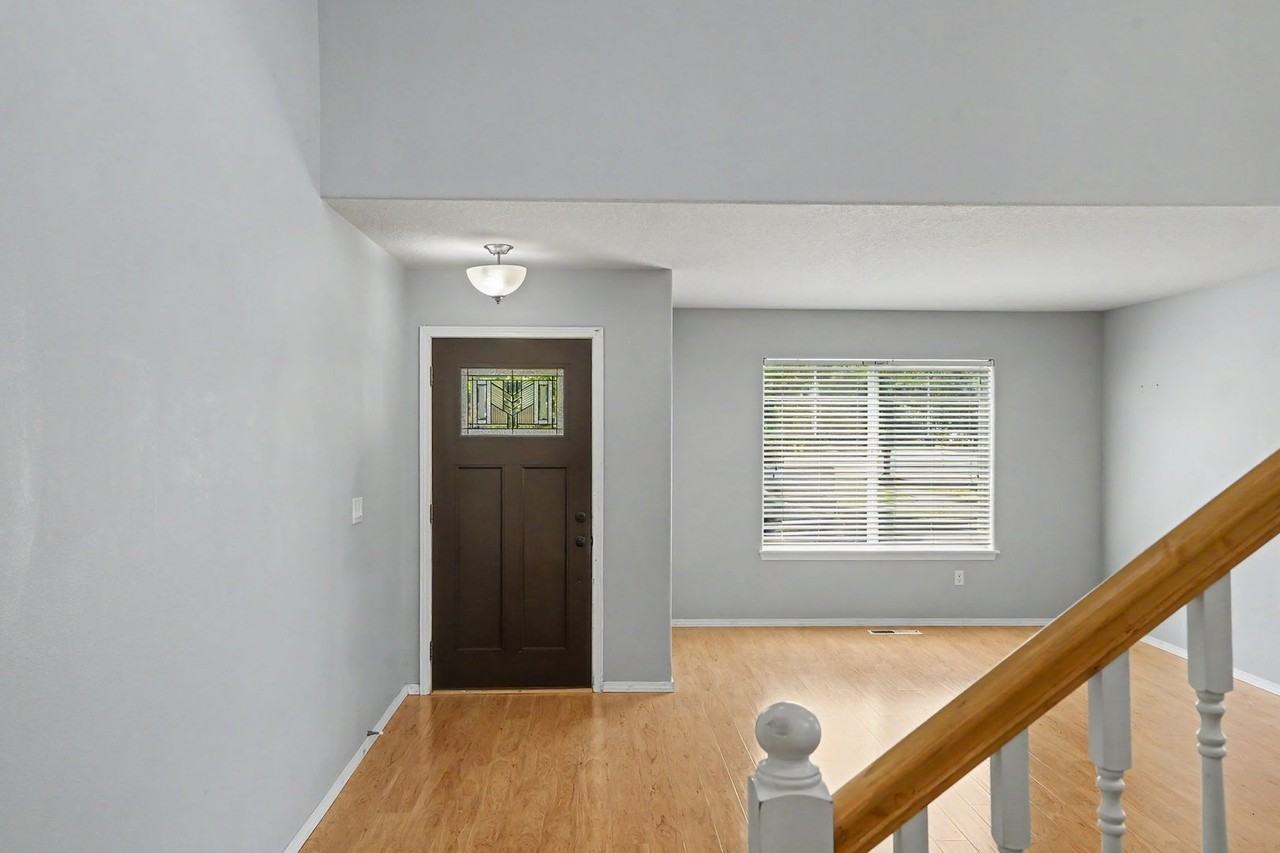 305 Casting St Se - Photo 6 of 46