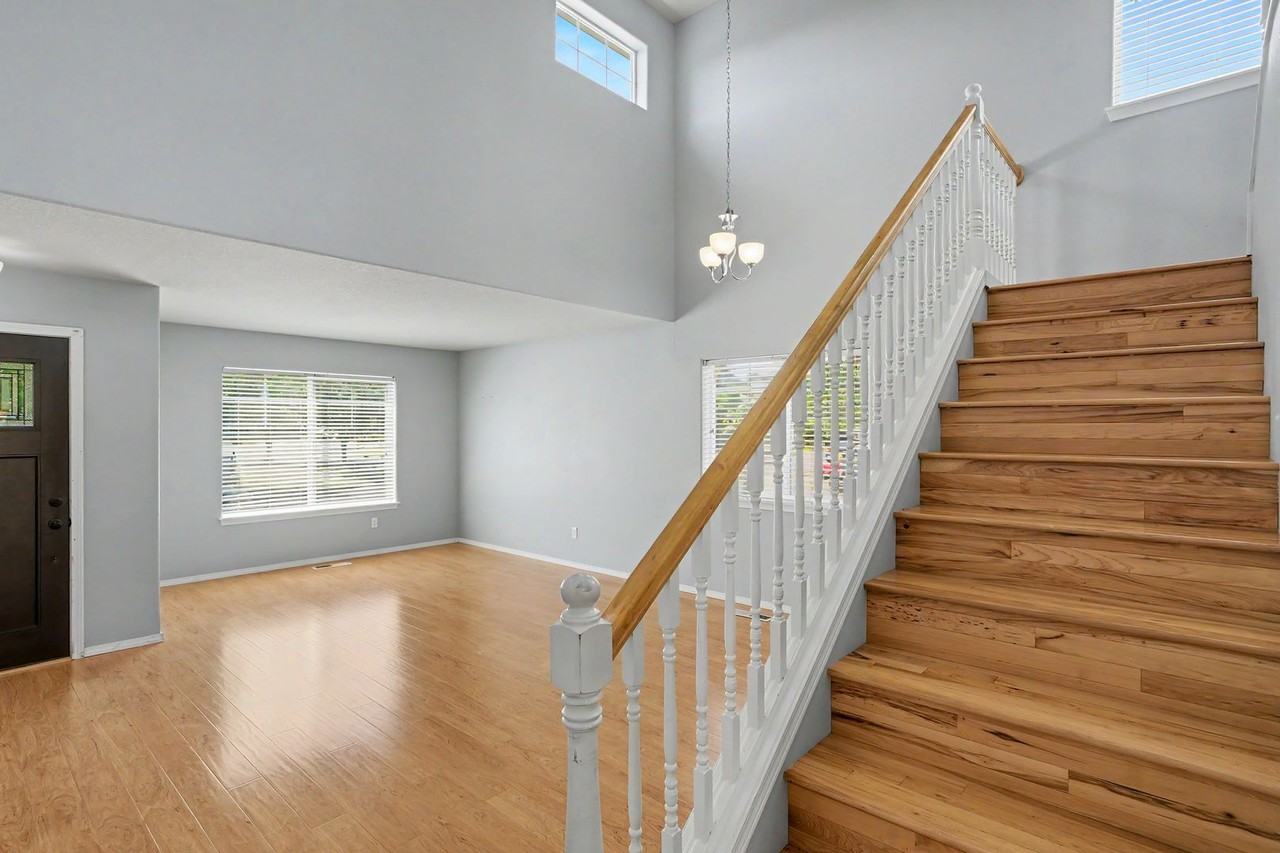 305 Casting St Se - Photo 7 of 46
