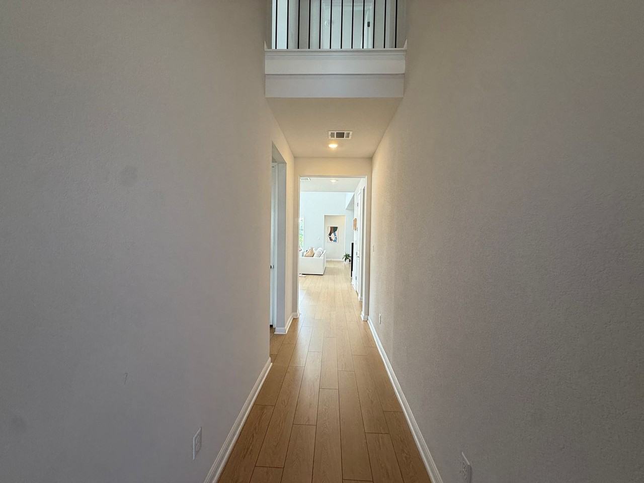 437 Leeward Pass - Photo 4 of 33